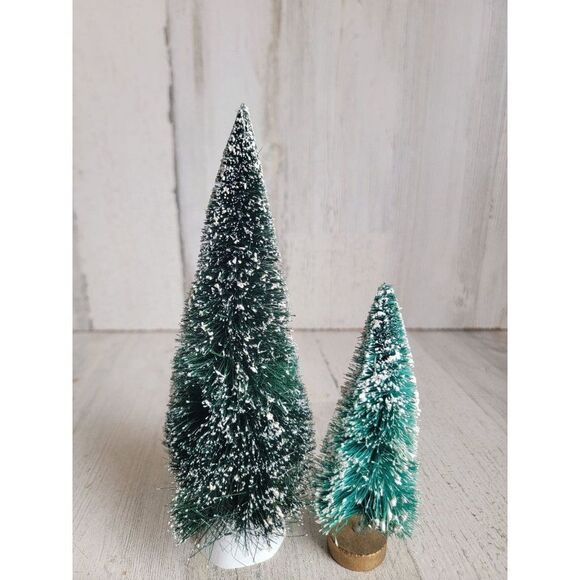 Dept 56 snow flecked tree set Village accessories Xmas - Picture 2 of 8